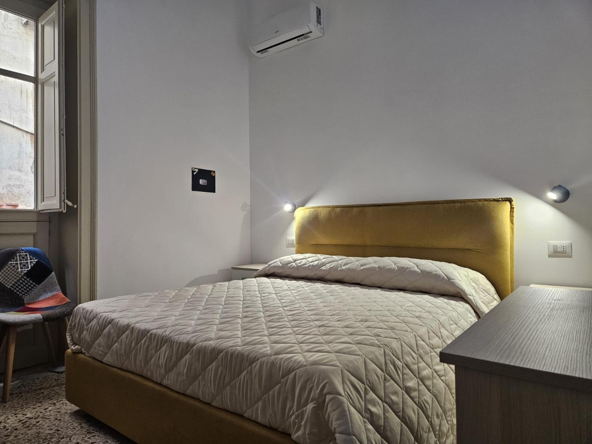 La Casa Di Nina Bed & Breakfast ปาแลร์โม ภายนอก รูปภาพ